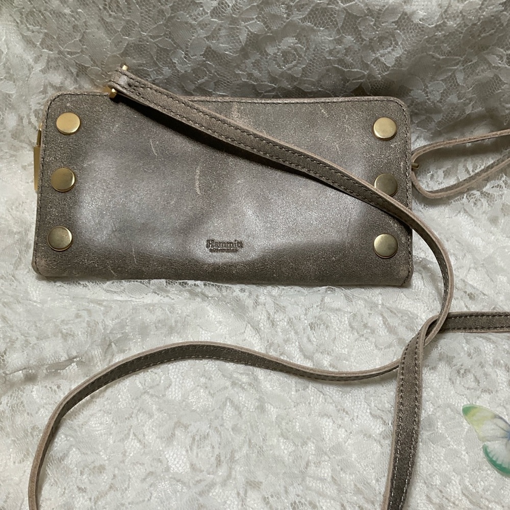 HAMMITT Pewter leather 360 South Wallet Purse Crossbody EUC